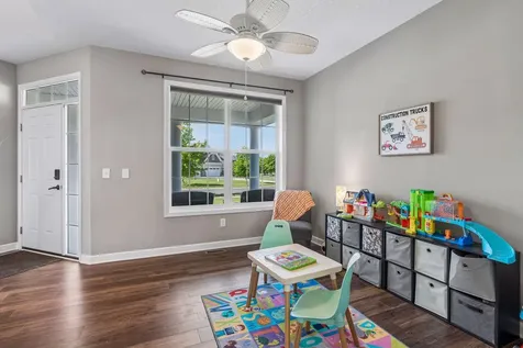4367 Parkview Circle Anoka MN 55303