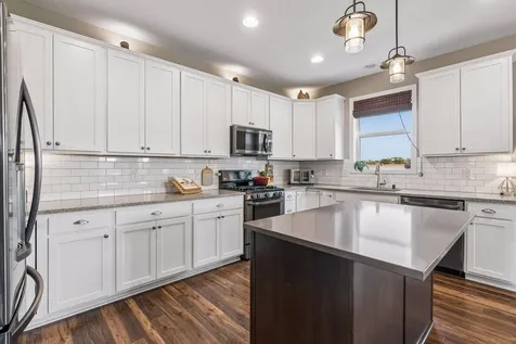 4367 Parkview Circle Anoka MN 55303