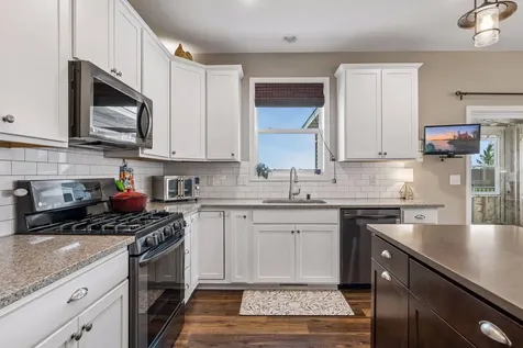 4367 Parkview Circle Anoka MN 55303