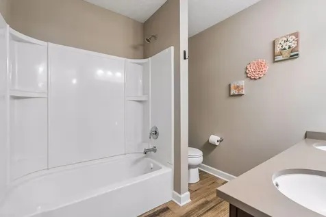 4367 Parkview Circle Anoka MN 55303