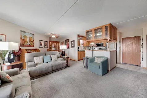 2601 Kenzie Terrace Saint Anthony MN 55418