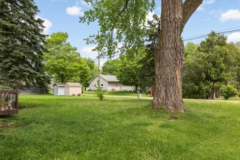 405 1st Avenue SE New Prague MN 56071