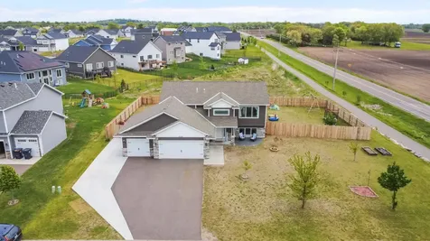 8522 Ebersole Avenue NE Monticello MN 55362