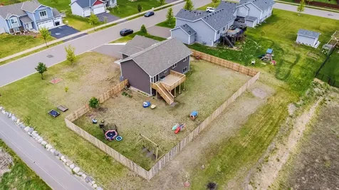 8522 Ebersole Avenue NE Monticello MN 55362