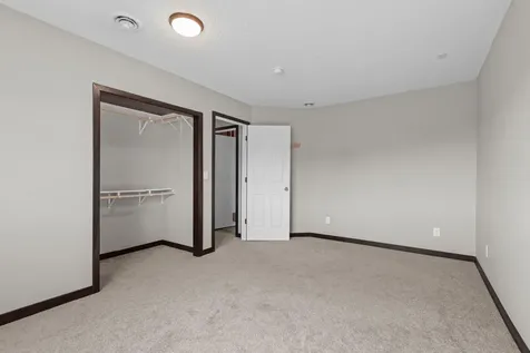 8522 Ebersole Avenue NE Monticello MN 55362