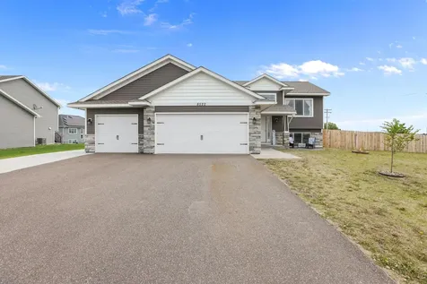 8522 Ebersole Avenue NE Monticello MN 55362