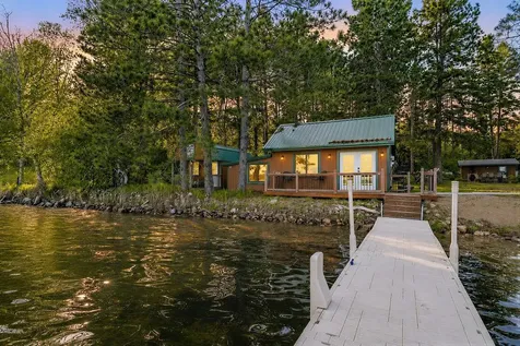 15983 County Road 55 Nashwauk MN 55769