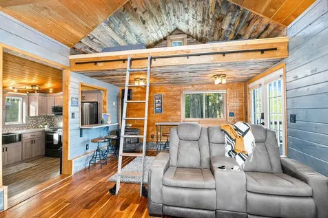 15983 County Road 55 Nashwauk MN 55769