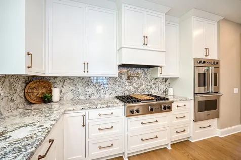 3008 Pelican Point Circle Mound MN 55364