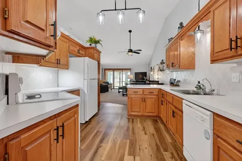 1761 E Lake Street Osakis MN 56360