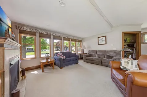 580 6th Street Lafayette MN 56054
