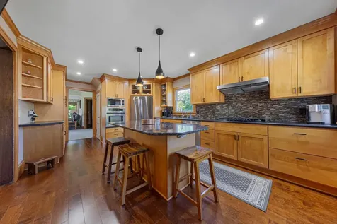 580 6th Street Lafayette MN 56054