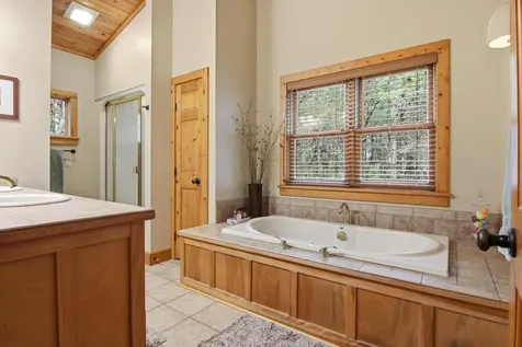 E8200 260th Avenue Elk Mound WI 54739