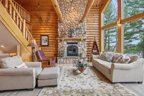 E8200 260th Avenue Elk Mound WI 54739