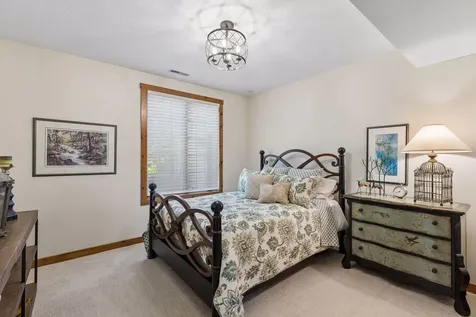 2289 Northridge Avenue Circle Stillwater MN 55082