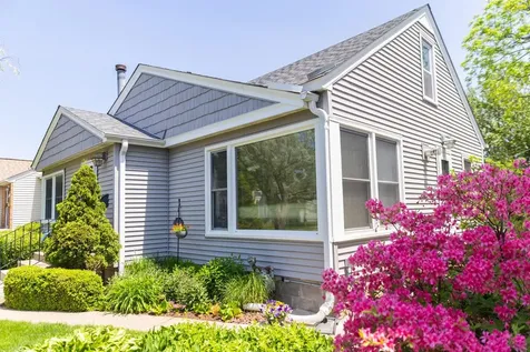 1220 Alameda Street Saint Paul MN 55117