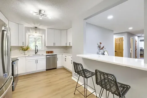 3501 W 103rd Street Bloomington MN 55431