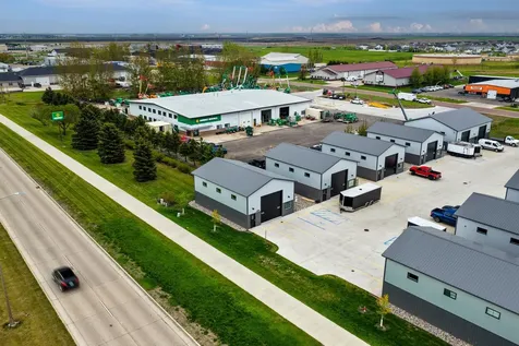 6141 53rd Avenue S Fargo ND 58104
