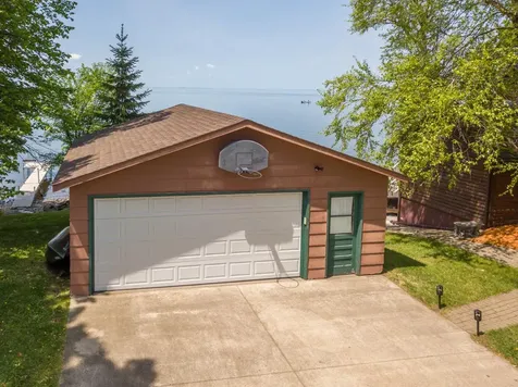 47001 Whistle Road Isle MN 56342