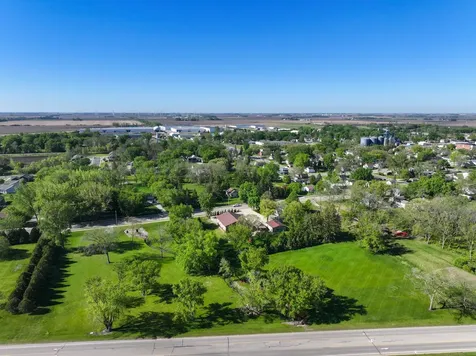 406 2nd Street NE Dodge Center MN 55927