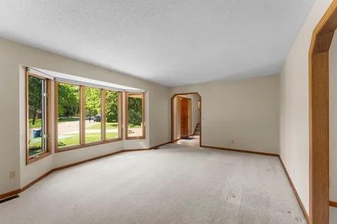 10130 31st Avenue N Plymouth MN 55441