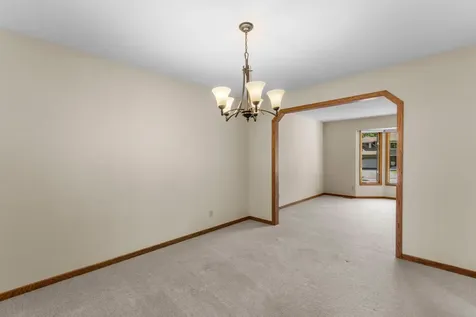 10130 31st Avenue N Plymouth MN 55441
