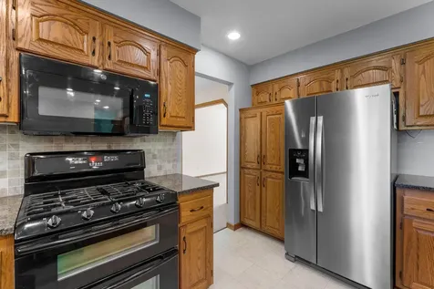 10130 31st Avenue N Plymouth MN 55441