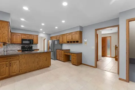 10130 31st Avenue N Plymouth MN 55441