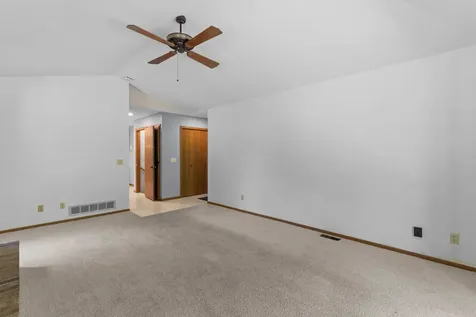 10130 31st Avenue N Plymouth MN 55441