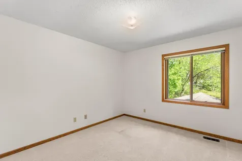 10130 31st Avenue N Plymouth MN 55441