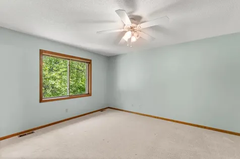10130 31st Avenue N Plymouth MN 55441