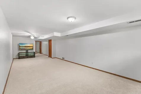 10130 31st Avenue N Plymouth MN 55441