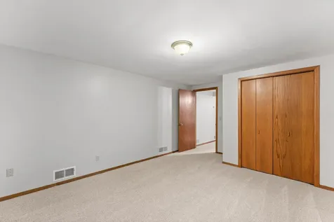 10130 31st Avenue N Plymouth MN 55441