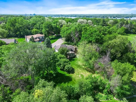 10130 31st Avenue N Plymouth MN 55441