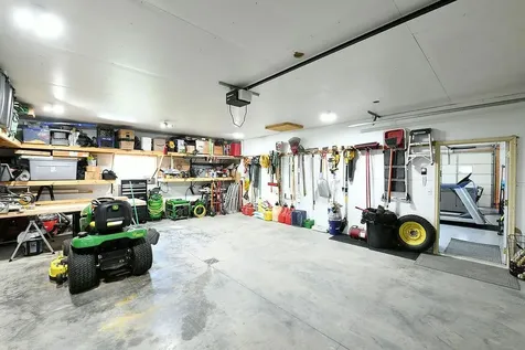 347 4th Avenue W Hunter ND 58048