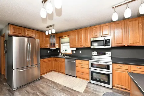 347 4th Avenue W Hunter ND 58048