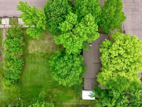 137 2nd Street E Tracy MN 56175