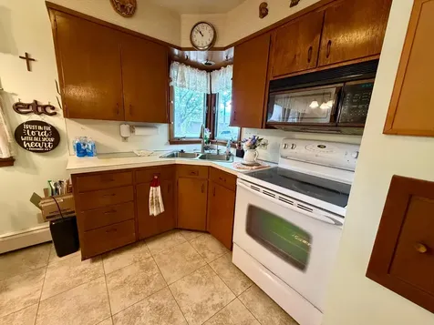 137 2nd Street E Tracy MN 56175