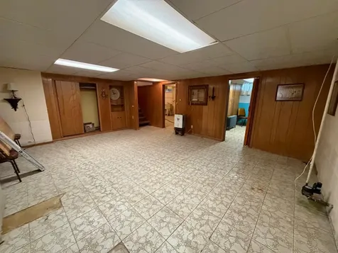 137 2nd Street E Tracy MN 56175