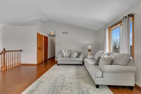 1540 Timberdoodle Drive Saint Cloud MN 56303