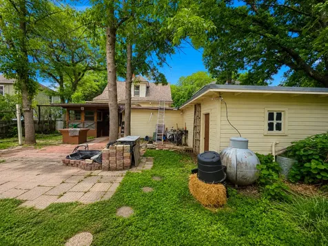 212 2nd Street S Waterville MN 56096