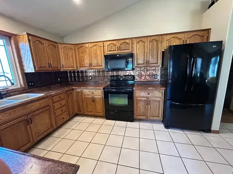 110 U'ren Lane Redwood Falls MN 56283