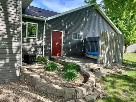 110 U'ren Lane Redwood Falls MN 56283