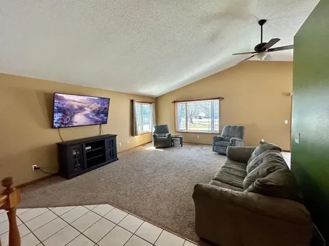 110 U'ren Lane Redwood Falls MN 56283