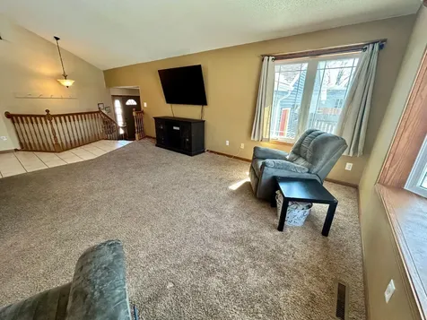 110 U'ren Lane Redwood Falls MN 56283