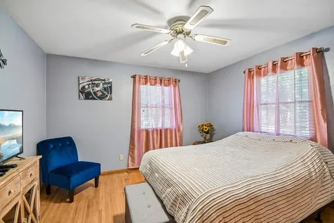 961 Livingston Avenue West Saint Paul MN 55118