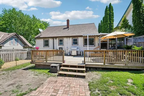 961 Livingston Avenue West Saint Paul MN 55118