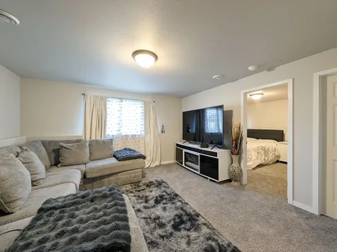 7047 Benji Lane Horace ND 58047