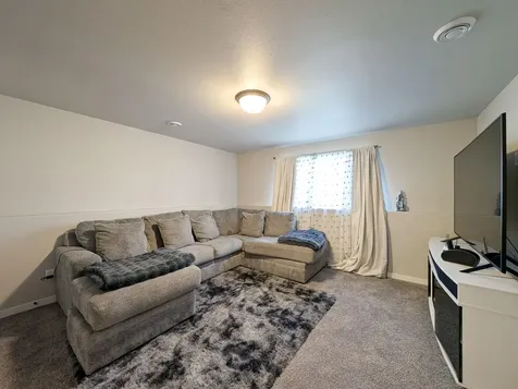 7047 Benji Lane Horace ND 58047