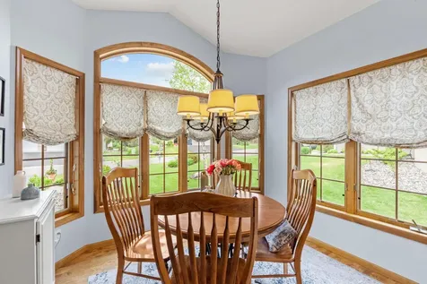 17925 39th Place N Plymouth MN 55446